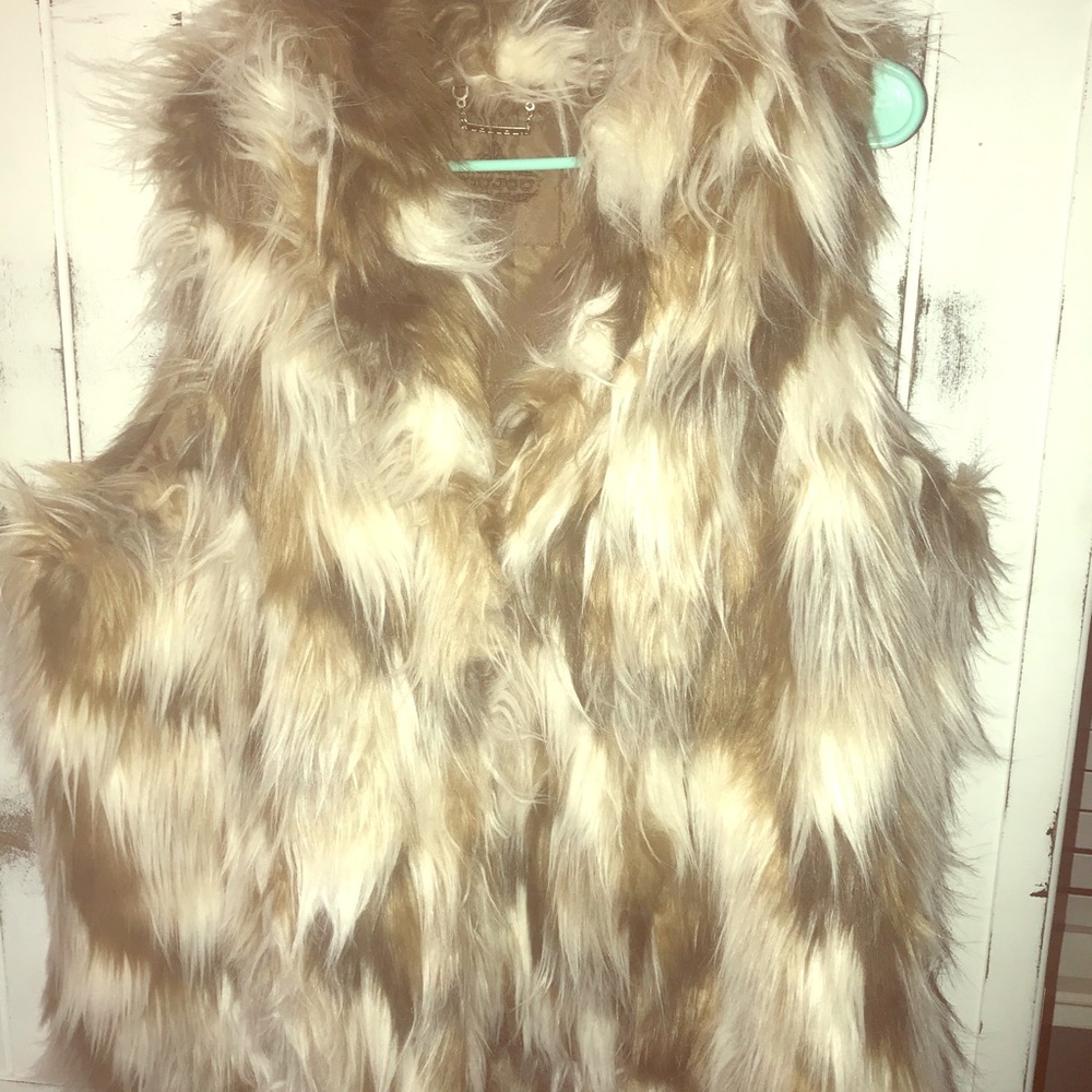 Faux fur Vest